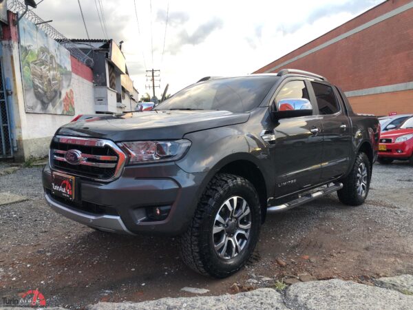 Ford Ranger Limited Automática motor diésel 3200 4x4. Modelo 2023