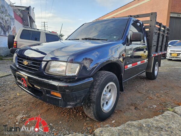 Chevrolet luv estacas 4x2 gasolina 2.3 modelo 1998