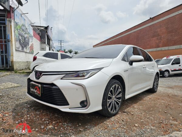 Toyota corolla seg hybrid automático 1800 Full equipo 2023